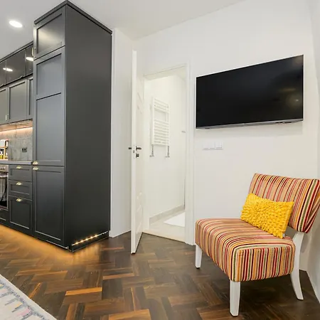 Old Hanza Lägenhet *