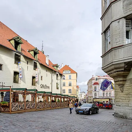 Old Hanza Lägenhet Tallinn