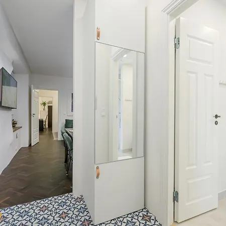 Old Hanza Lägenhet *