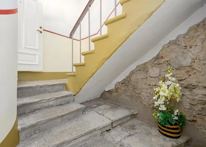 Old Hanza Apartment Tallinn