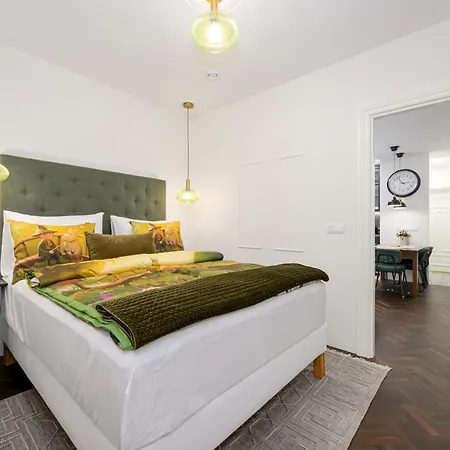 Old Hanza * تالين