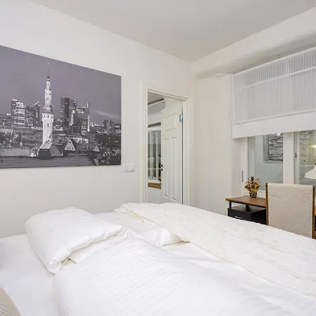 Old Hanza * تالين