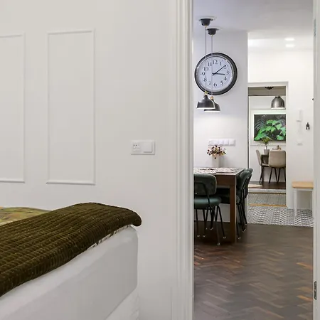 Old Hanza * تالين